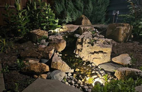 Prime location very close to downtown! - Photo 11