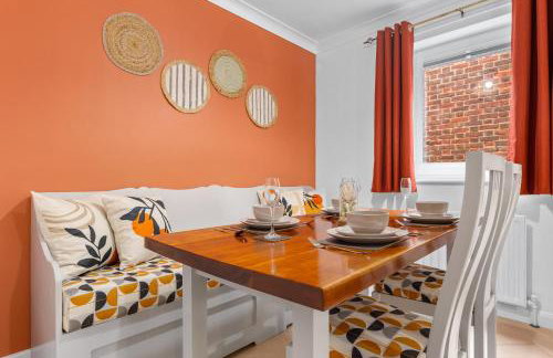 Azalea Apartment Home comforts by the river - Foto 16