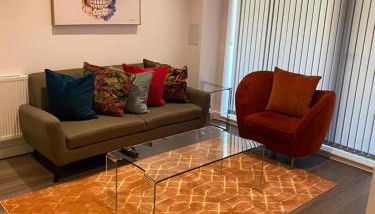 Inviting 4-bed Apartment in Dartford - Foto 3