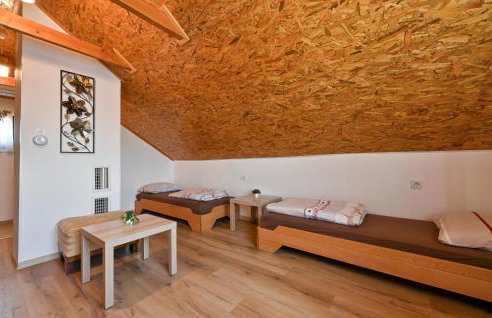 Lovely Home In Biskupec Zelinski - Foto 22