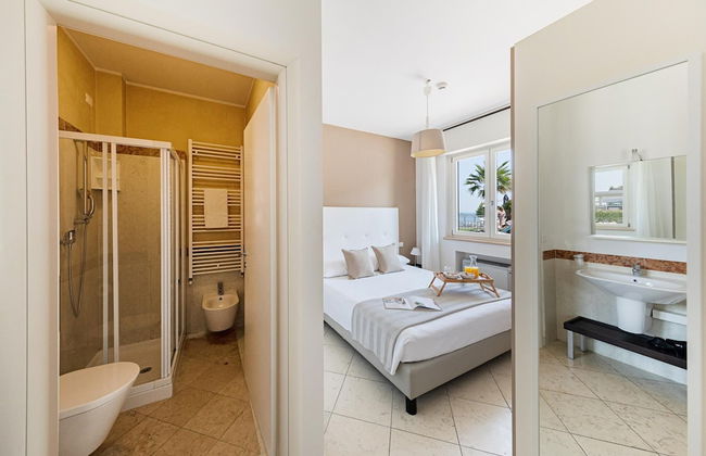 Residenza Miralago With Pool - Ground Floor One-bedroom - Photo 6