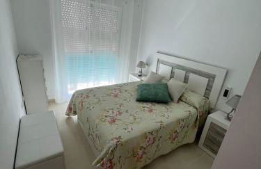 Ático con piscina privada vistas al mar. - Foto 17