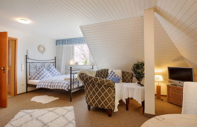 Charming Apartment in Weissenbrunn Near Forest - Foto 27