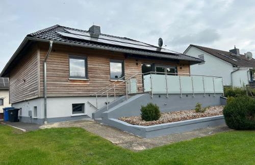 NEU! Moderne Ferienwohnung Knüllwald - Foto 24