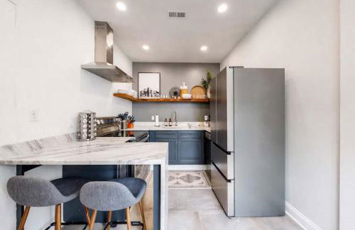 NEW Luxury Home near Downtown Close to Nulu - Foto 3