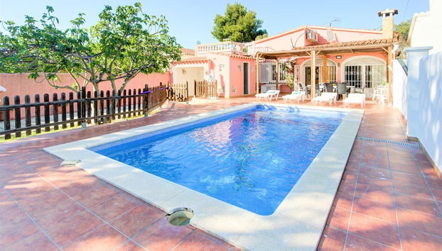 House in Empuriabrava With Private Pool - Foto 2, Imagen principal