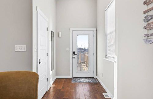 Cozy Comfort near Fountain Square- Downtown Indy - Photo 38