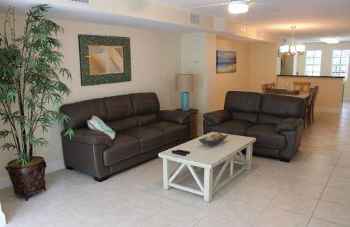 LIC Mgr - MODERN 3 BED 4 BATH VILLA - UPSCALE OCEANFRONT RESORT - INDOOR PICKLEBALL - SPEAKEASY! - Foto 8