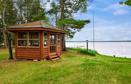 Big St Lodge on Big St Germain Lake - Foto 7