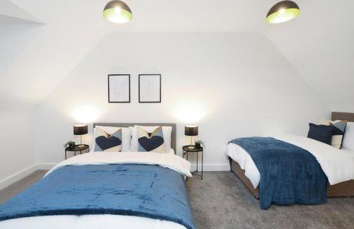 Spacious Home For Contractors,Families,Groups, Sleeps 10, Free Parking - Foto 13