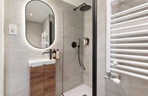 Sitges Group Blue and White - Foto 98