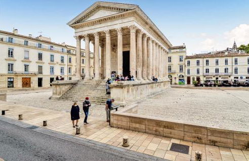 4 Bedroom Lovely Home In Bellegarde - Foto 38