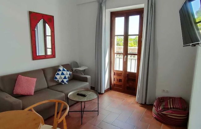 APARTAMENTOS PUERTA SEVILLA DE CORDOBA - Photo 8