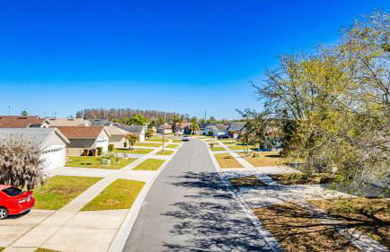 South Facing Private Pool with Lake View & Spa - Quiet Vacation Area - Family Friendly - Foto 56