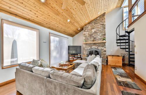 Mountain house w/ stunning views & gourmet kitchen - Foto 15