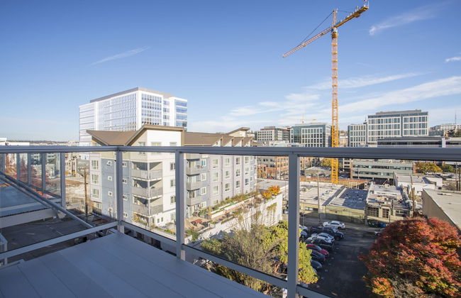 Domicile Suites at Mark on 8th - Photo 72