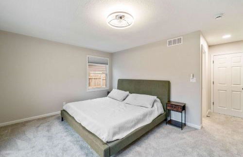 Spacious 5BR Family Home Near ISU & Attractions - Foto 4