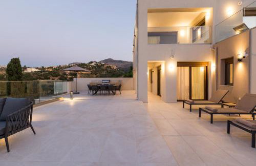 Villa Santa Ιrini 2 - With Heated Pool - Foto 14