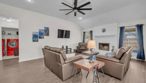 The Rustic Retreat - Photo 3