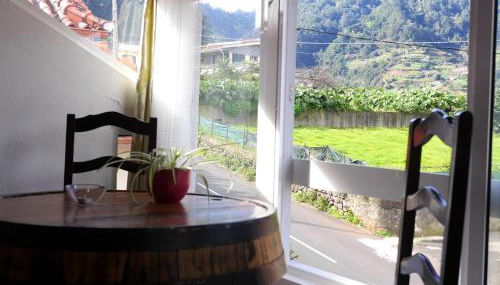 Sea & Mountain View Lombo de Cima House BBQ & Wifi - Foto 2