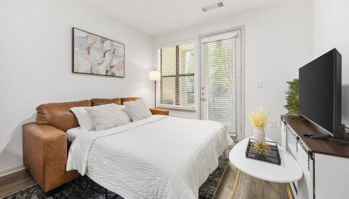 Brightshaven CoolSprings, Modern 1Bed with EV Parking in Frisco - Foto 4