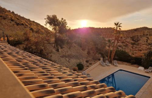 Casa Gran Mirador - Ruime vakantie villa met groot privé zwembad 8-14 pers - Foto 7