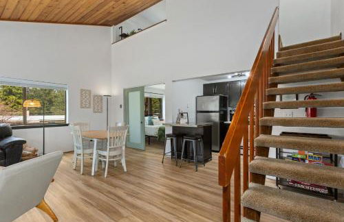 McCall Mountain Getaway - Pet Friendly - Photo 10