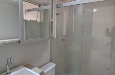 Apartamento amplo e bem localizado - Foto 4