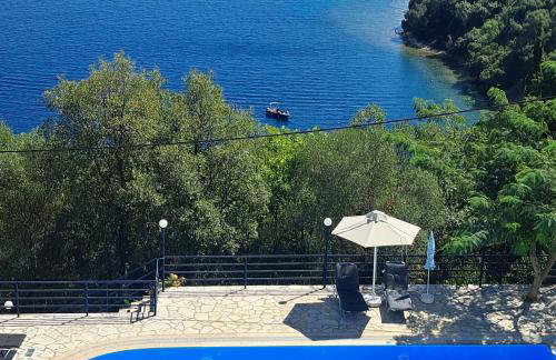 Kerasia Villas - 4 apartments & cottage - Photo 1