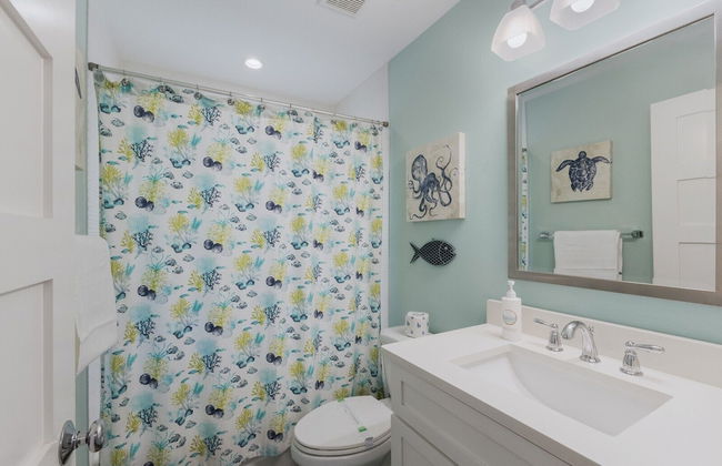 Emerald Bay managed by Beach Retreats - Photo 17