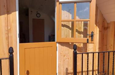 Cosy Countryside Cabin - Sleeps 2 Parking & Farm - Foto 23