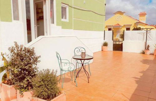 Cozy apartment with private courtyard - Foto 24