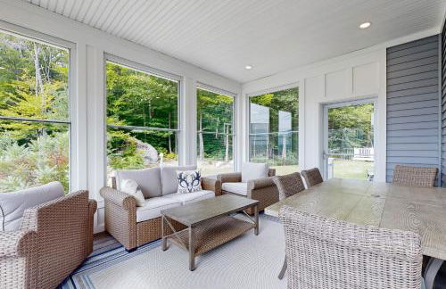 Hilltop Hideaway - Photo 17