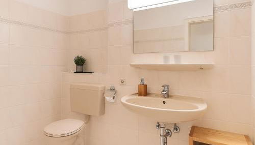 Neu in ruhiger zentraler Lage - Foto 4, Shower