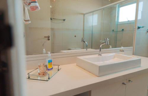 Apartamento alto padrão com 3 suítes, sala 3 ambientes todos com ar, ambientes novos e moderno. - Foto 14