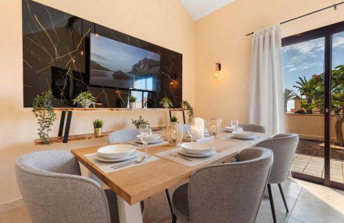 Te Mahana Nei House - Photo 4