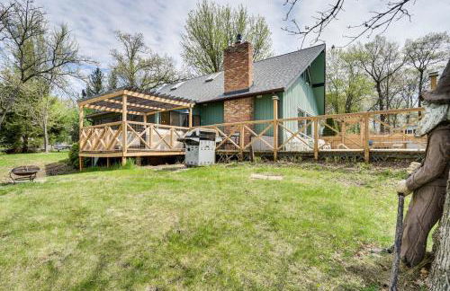 Love Lake Retreat with Hot Tub in New Richmond! - Foto 31
