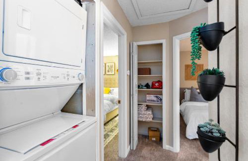 Modern Comfort Near Portal Park - Pet Friendly - Foto 19