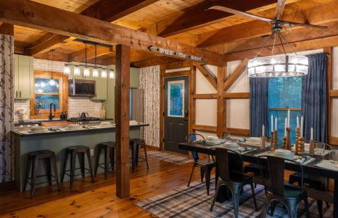 Family Retreat Sauna Hot Tub Games Peloton - Photo 43