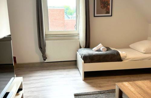 Stay Nest Komfort Ferien- und Monteurwohnungen Küche-Garten - Foto 7