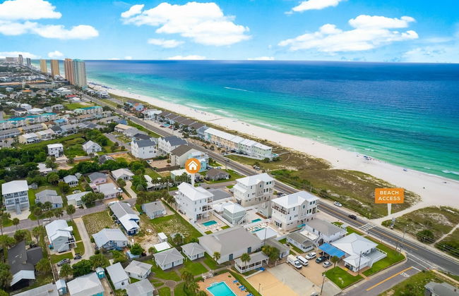 Buena Deluna - Foto 64