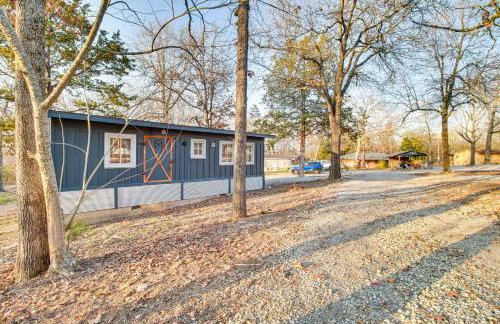 Serene and Cozy Studio Cabin Walk to Norfork Lake! - Foto 19