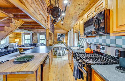 Picture-Perfect Vermont Mtn Cabin with Hot Tub! - Foto 10