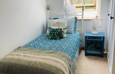 Luxury Three Bedroom Barn Conversion in Devon - Photo 18