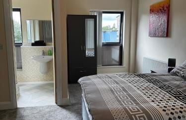 Modern 3-Bed Townhouse & Balcony - Foto 35