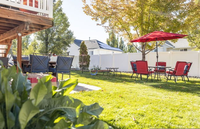 Farmington Gem 6BR Private Fenced Yard Sleeps 15 - Foto 74