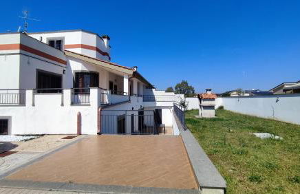 Villa Bassani, grande e luminosa ideale per gruppi - Photo 30