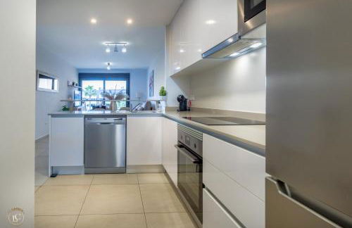 NEW - Flamenca Village - fantastic location! - Photo 5