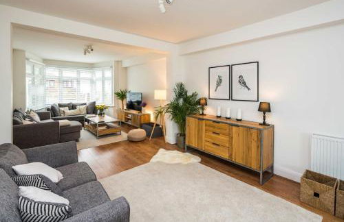 Contemporary 5 Bedroom with Garden North Finchley - Foto 11