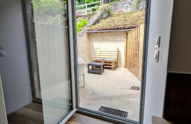 Sous la tour - Foto 4